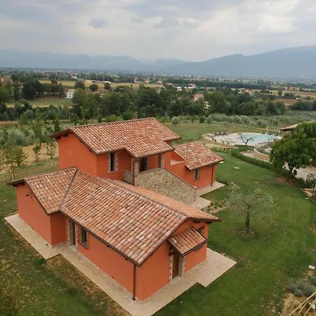 Holiday On A Farm In Umbria * 베토나